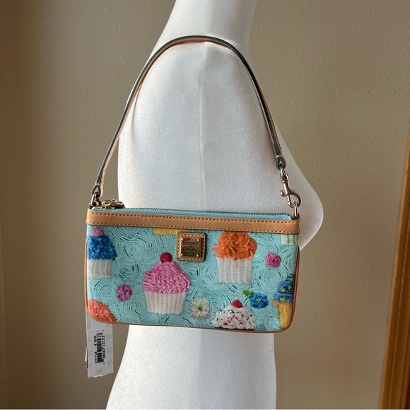 Dooney & Bourke Shoulder Purse Wristlet Cupcake & Flowers Blue Leather NEW Y2K